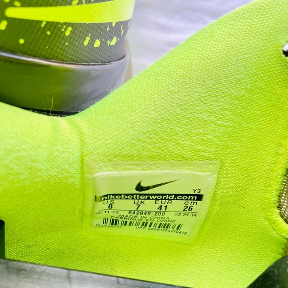 *SOLD* Nike Max Lebron 11 Low - Picture 10 of 12